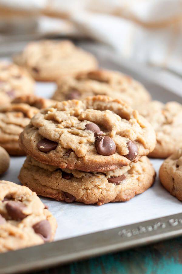sleepzone,nationalchocolatechipday,cookies,sweetooth,chocolatecookie,chocolatemousse,darkchocolate,chocolatechips,sweettreats