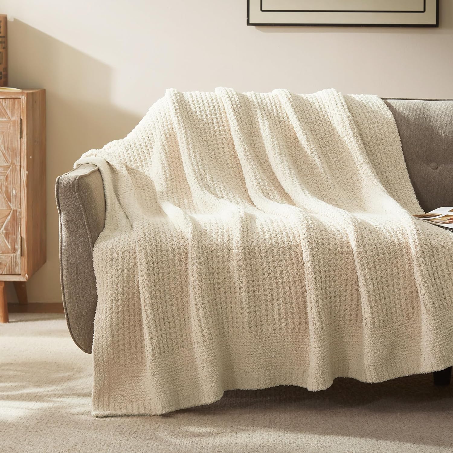 Soft Cozy Throw Blanket - Lightweight Waffle Knit for Couch & Bed
