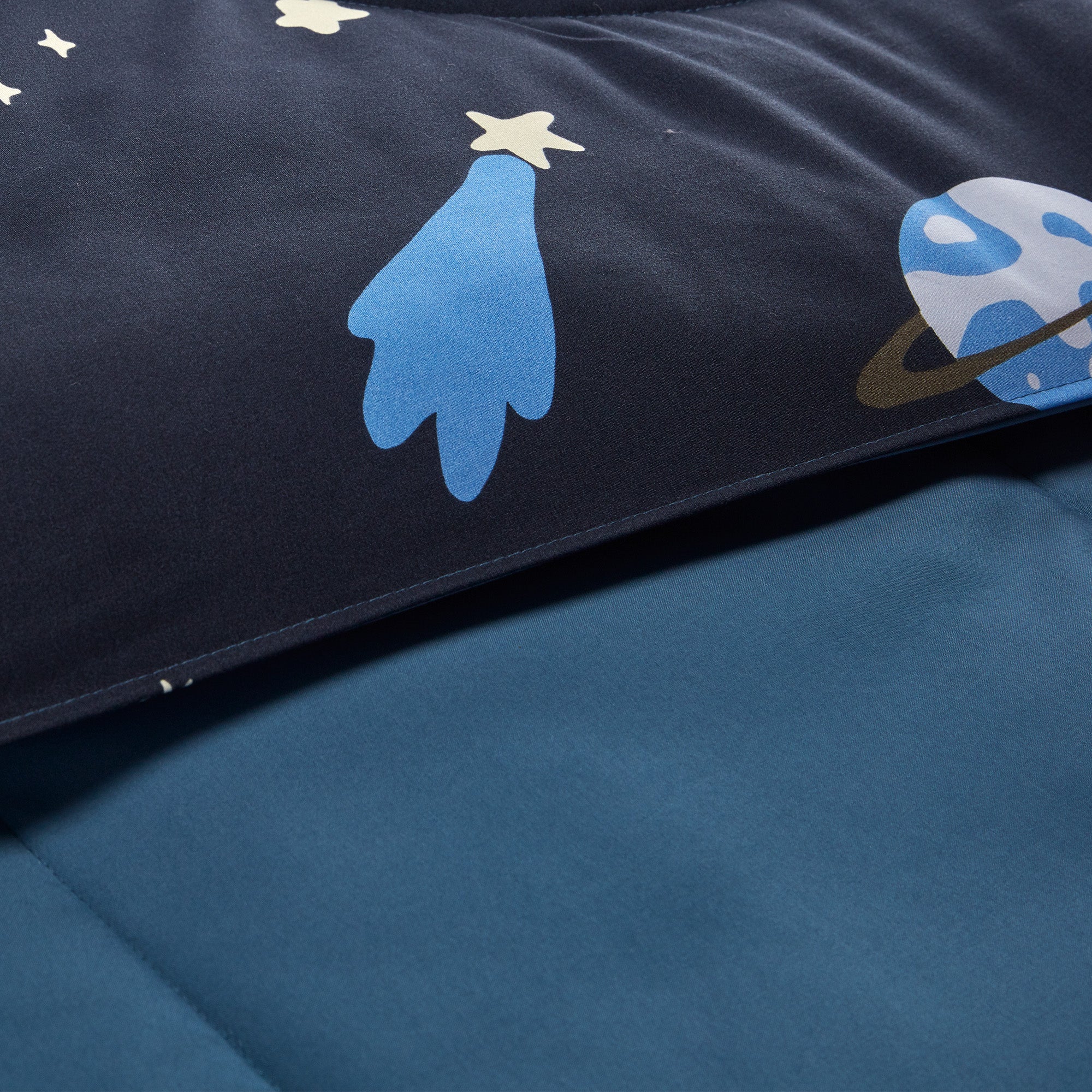 Blue Galaxy Kids Printed Comforter Set.