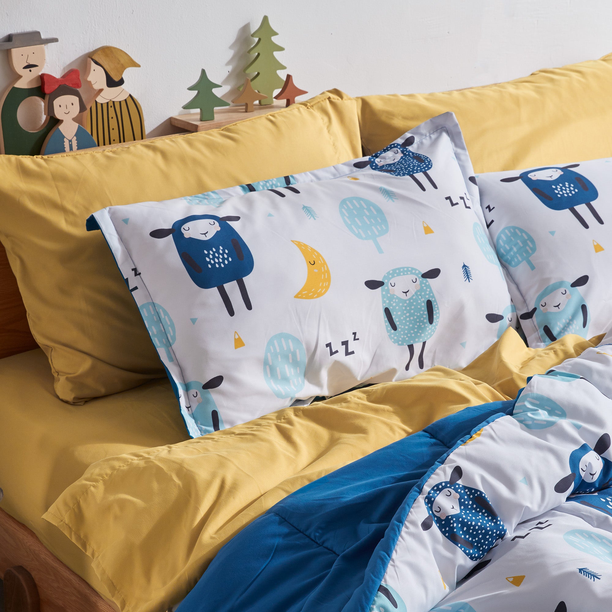 Blue Sheep Kids Comforter Set Printed Bedding Set.