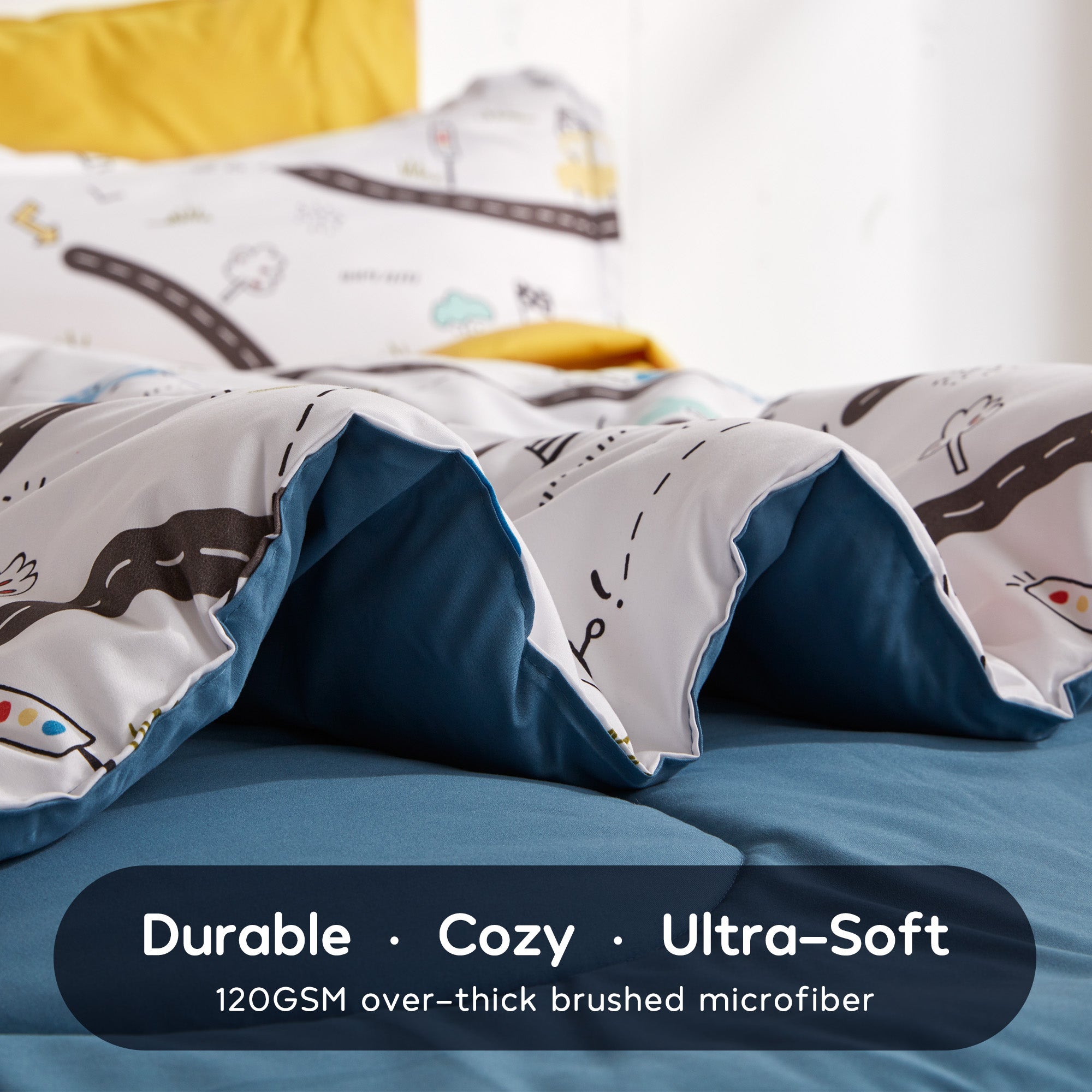 White Car Road Kids Printed Comforter Set.