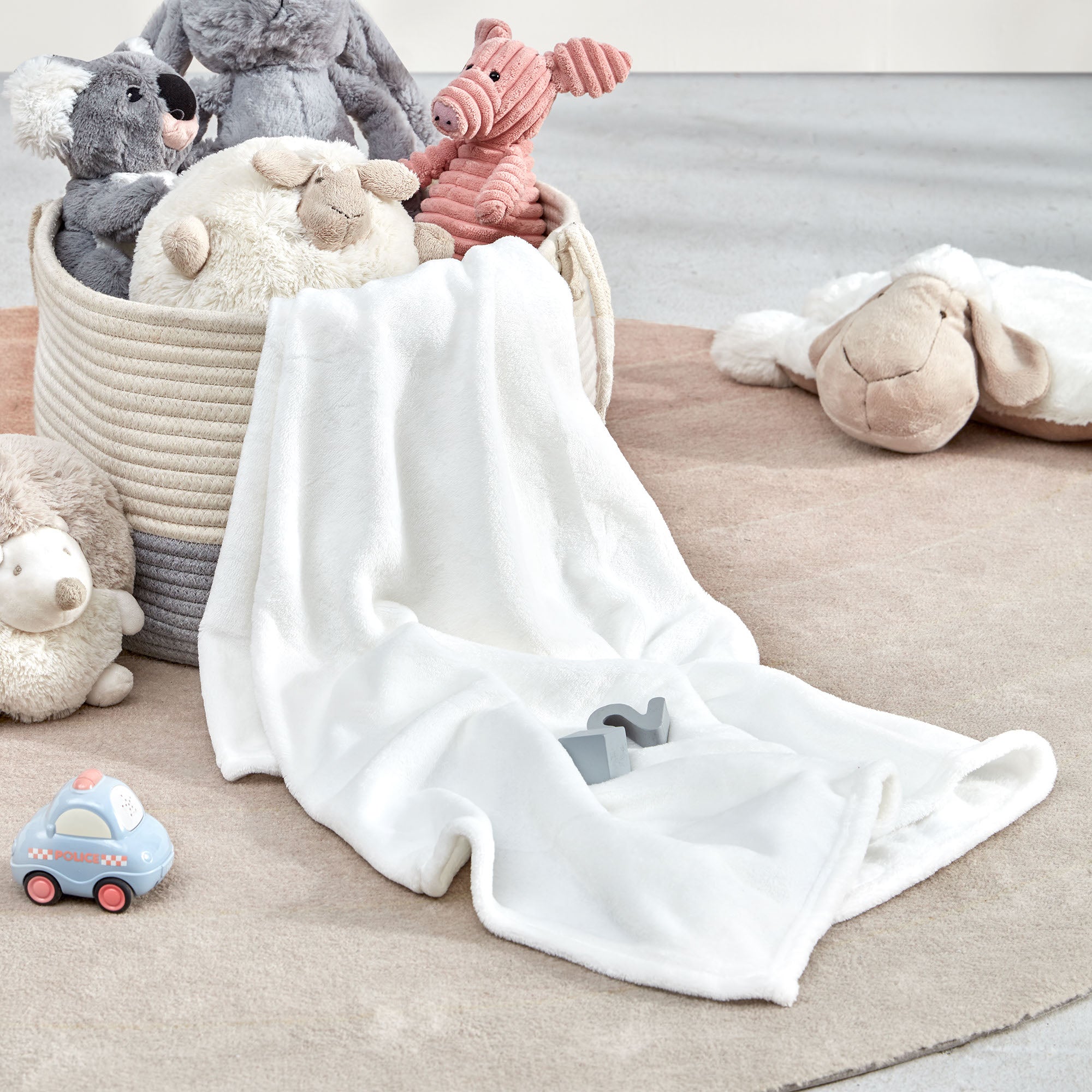 Blankitty Flannel Fleece Blanket.