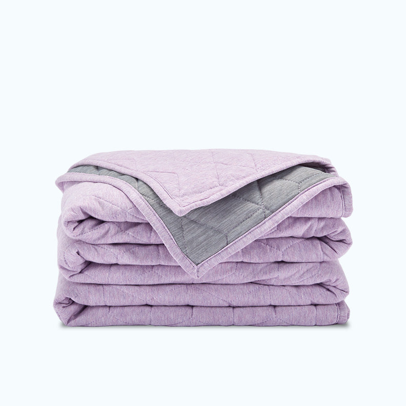 Athlete-Grade Cooling Throw Blanket for Hot Sleepers.